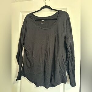 Old Navy Black Long Sleeve Relaxed T-Shirt. Size 2X
